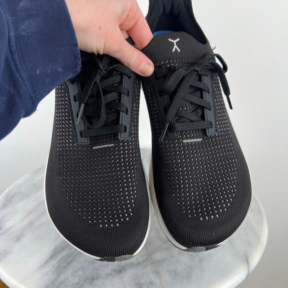 Men\'s FLUX Adapt Runner Wide Toe Box Knit Fabric Black Everyday Sneakers (9.5) main image 5